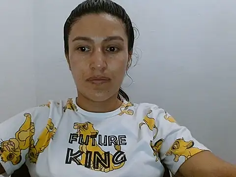 SarahFriendly online show from July 13, 2026, 8:22 pm