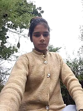 Snapshot of Gulika_Doshi chatting on October 31, 2025, 1:28 am Gulika Doshi online show from October 31, 2025, 1:28 am