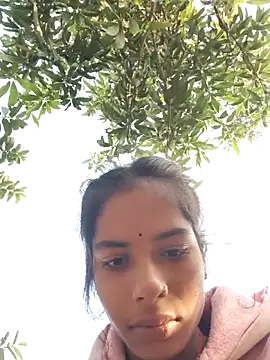 Snapshot of Gulika_Doshi chatting on November 17, 2025, 2:17 am Gulika Doshi online show from November 17, 2025, 2:17 am
