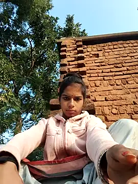 Snapshot of Gulika_Doshi chatting on November 18, 2025, 2:17 am Gulika Doshi online show from November 18, 2025, 2:17 am