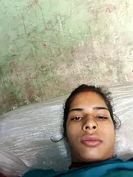 Snapshot of Gulika_Doshi chatting on May 17, 2026, 2:42 am Gulika Doshi online show from May 17, 2026, 2:42 am