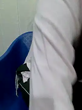 Aarti-kumri online show from October 31, 2025, 10:27 am