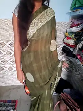 Aarti-kumri online show from November 11, 2025, 10:37 am