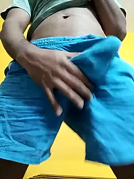 Snapshot of mayur_raaje chatting on November 16, 2025, 4:23 pm mayur raaje online show from November 16, 2025, 4:23 pm