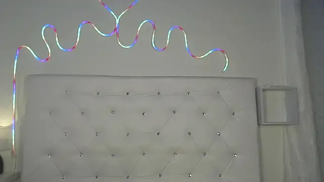 Snapshot of tatixxxvega chatting on September 30, 2025, 1:27 pm tatixxxvega online show from September 30, 2025, 1:27 pm