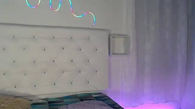 Snapshot of tatixxxvega chatting on October 8, 2025, 1:20 pm tatixxxvega online show from October 8, 2025, 1:20 pm