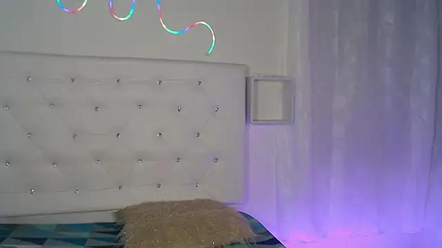 Snapshot of tatixxxvega chatting on October 11, 2025, 1:31 pm tatixxxvega online show from October 11, 2025, 1:31 pm