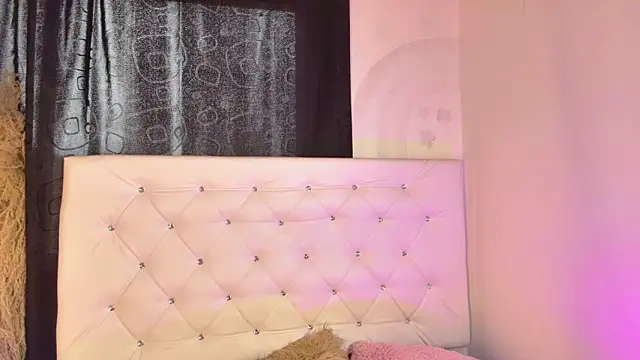 tatixxxvega online show from March 27, 2026, 3:34 pm