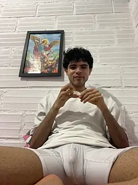 Axel-Mejia online show from October 22, 2025, 2:23 am