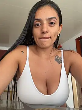 Snapshot of AnaaFaith_ chatting on January 7, 2026, 7:49 pm AnaaFaith online show from January 7, 2026, 7:49 pm