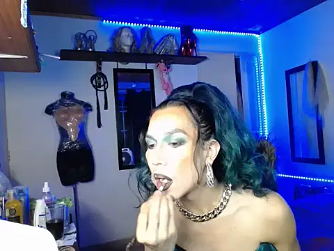 Snapshot of sashastarfire chatting on September 24, 2025, 1:09 am sashastarfire online show from September 24, 2025, 1:09 am