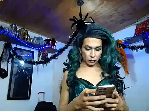 Snapshot of sashastarfire chatting on October 29, 2025, 2:58 am sashastarfire online show from October 29, 2025, 2:58 am