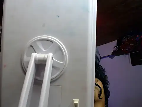 sashastarfire online show from November 8, 2025, 11:14 pm