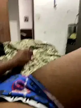 Snapshot of Kaua11225 chatting on October 10, 2025, 3:05 am Kaua11225 online show from October 10, 2025, 3:05 am