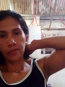 Snapshot of Sweet-n-HotCandy chatting on October 26, 2025, 5:24 am Sweet-n-HotCandy online show from October 26, 2025, 5:24 am