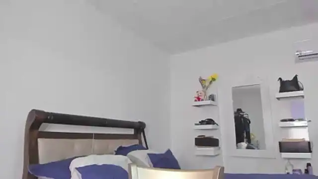 Snapshot of Jump_rabbit chatting on December 19, 2025, 6:53 am Jump rabbit online show from December 19, 2025, 6:53 am