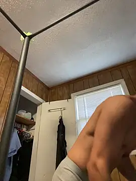 Snapshot of SlimSexxxy69 chatting on November 6, 2025, 1:01 pm SlimSexxxy69 online show from November 6, 2025, 1:01 pm