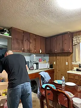 Snapshot of SlimSexxxy69 chatting on February 15, 2026, 2:36 pm SlimSexxxy69 online show from February 15, 2026, 2:36 pm