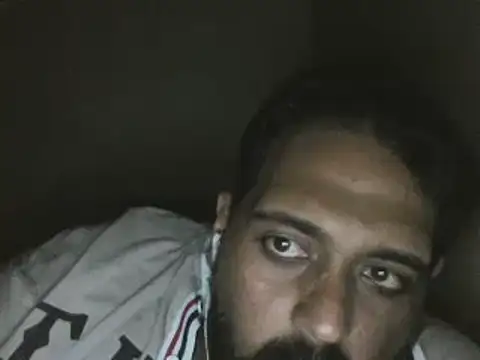 elpoop7305 online show from October 12, 2025, 11:26 pm