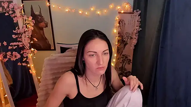 Snapshot of Aurora_Loveu chatting on February 9, 2026, 10:03 pm Aurora Loveu online show from February 9, 2026, 10:03 pm