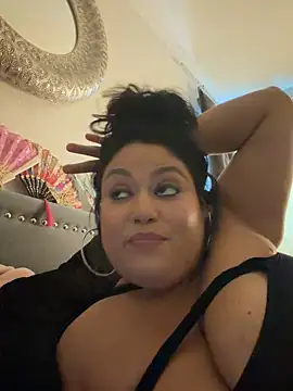 Snapshot of xHelloKitty chatting on January 14, 2026, 7:52 pm xHelloKitty online show from January 14, 2026, 7:52 pm