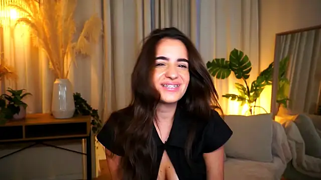 Snapshot of miilky_wayy chatting on September 14, 2025, 12:26 pm miilky wayy online show from September 14, 2025, 12:26 pm