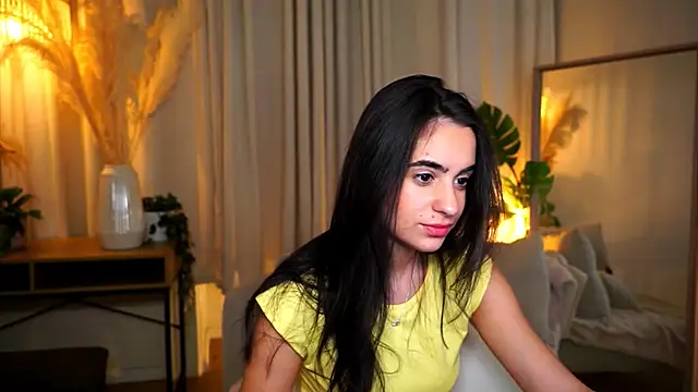 Snapshot of miilky_wayy chatting on October 13, 2025, 4:18 pm miilky wayy online show from October 13, 2025, 4:18 pm