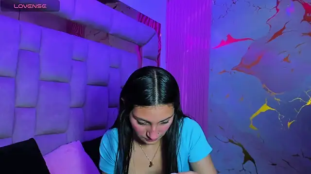  Luna Bennett online show from May 21, 2026, 8:16 pm