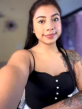 charlotte queen1320 online show from November 13, 2025, 6:29 pm