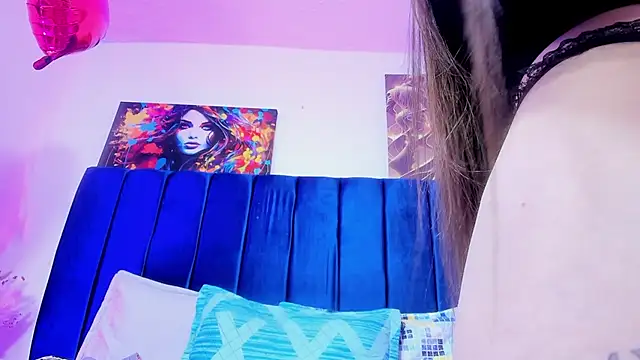 Annie switt online show from February 3, 2026, 4:21 am