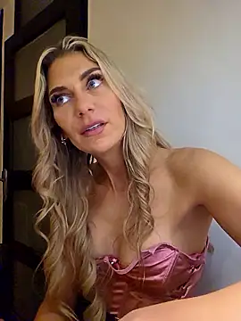 Snapshot of Melody1600 chatting on January 7, 2026, 8:11 pm Melody1600 online show from January 7, 2026, 8:11 pm