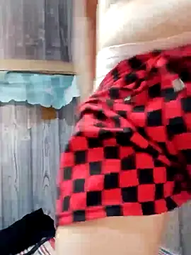 Snapshot of Sweet-Lita50 chatting on October 28, 2025, 3:32 am Sweet-Lita50 online show from October 28, 2025, 3:32 am