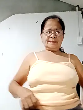 Snapshot of Sweet-Lita50 chatting on November 9, 2025, 12:25 pm Sweet-Lita50 online show from November 9, 2025, 12:25 pm