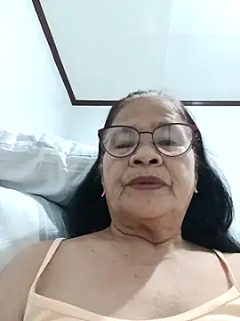 Snapshot of Sweet-Lita50 chatting on February 7, 2026, 1:26 pm Sweet-Lita50 online show from February 7, 2026, 1:26 pm