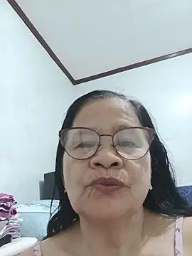 Sweet-Lita50 online show from May 24, 2026, 10:09 am