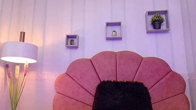 Conejita 420 online show from October 17, 2025, 9:17 pm