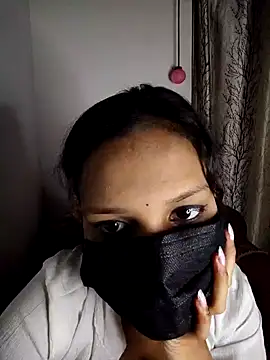 Pinkki-Age18 online show from January 14, 2026, 4:45 pm