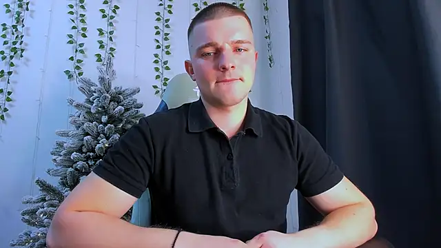 Snapshot of Your_Claddagh chatting on January 14, 2026, 7:08 pm Your Claddagh online show from January 14, 2026, 7:08 pm