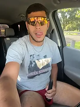 Snapshot of StrokingDaddy4 chatting on July 22, 2026, 1:36 pm StrokingDaddy4 online show from July 22, 2026, 1:36 pm