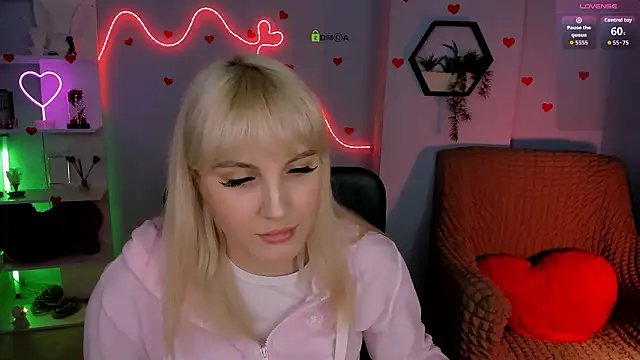 Snapshot of marta_smith chatting on February 9, 2026, 11:53 pm marta smith online show from February 9, 2026, 11:53 pm