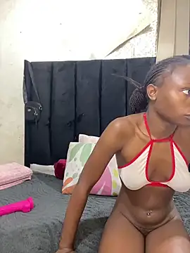 Snapshot of LonelyQueenxx25 chatting on February 25, 2026, 8:51 pm LonelyQueenxx25 online show from February 25, 2026, 8:51 pm