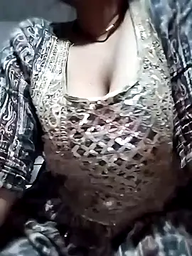 rani8008 online show from February 1, 2026, 5:44 pm