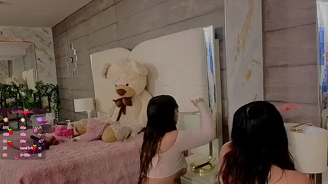 Snapshot of MeganAdamms chatting on February 7, 2026, 11:47 am MeganAdamms online show from February 7, 2026, 11:47 am