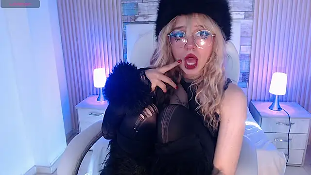 rihonna hs8 online show from September 20, 2025, 1:01 pm