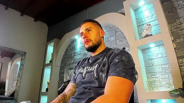 dominic de luca online show from September 23, 2025, 2:47 am