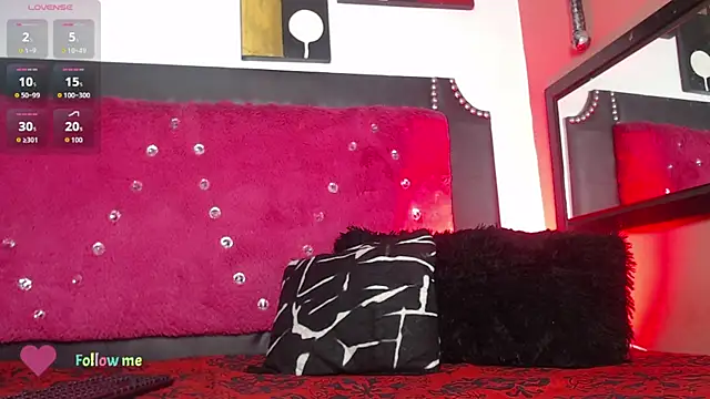 Snapshot of Engeelll chatting on October 30, 2025, 6:52 pm Engeelll online show from October 30, 2025, 6:52 pm