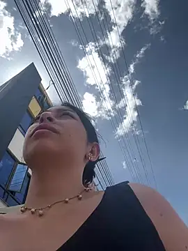 Snapshot of larsonbeverly chatting on February 26, 2026, 6:29 pm larsonbeverly online show from February 26, 2026, 6:29 pm