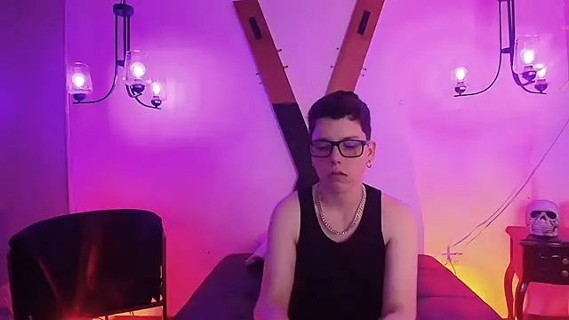 Snapshot of SpencerMontgomery chatting on November 14, 2025, 7:45 pm SpencerMontgomery online show from November 14, 2025, 7:45 pm