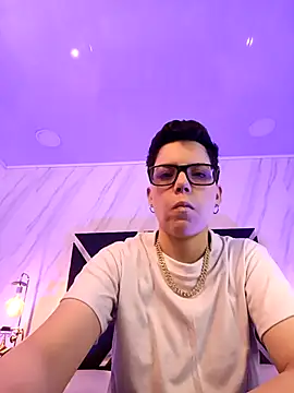 Snapshot of SpencerMontgomery chatting on December 13, 2025, 7:53 pm SpencerMontgomery online show from December 13, 2025, 7:53 pm