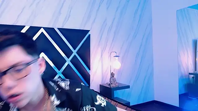 Snapshot of SpencerMontgomery chatting on December 14, 2025, 11:53 pm SpencerMontgomery online show from December 14, 2025, 11:53 pm